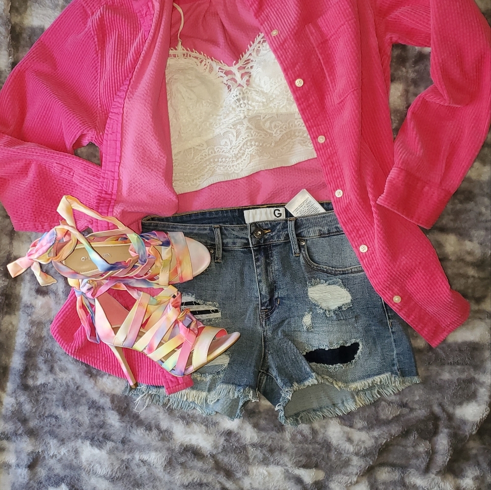 Guess shorts SOLD SOLD